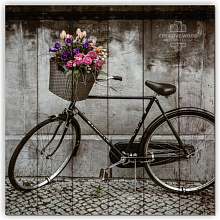 Сиреневое панно для стен Creative Wood Велосипеды Велосипеды - Велосипед с букетом
